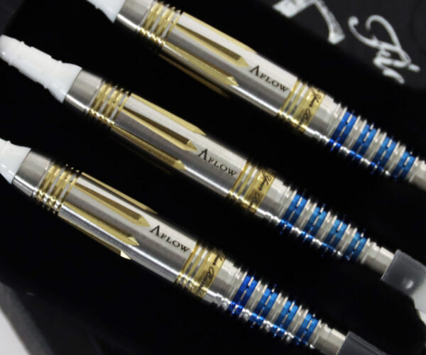 dnd3401_04.jpg Dynasty A-Flow Black Line Rhea 2 Kim Areum - Softdart